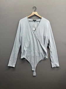 Express Womens Gray T-Shirt Long Sleeve V-Neck NWT Size XL - Picture 1 of 12