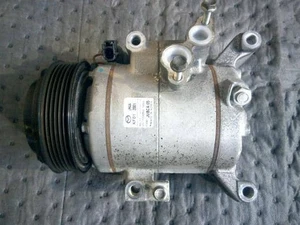 MAZDA CX-5 2014 LDA-KE2AW A/C Compressor KF0161450A [Used] [PA112214584] - Picture 1 of 4