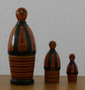 Antike Matrjoschka. USSR-Matroschka. Babuschka. 3 Holz-Puppen. SAMMLEROBJEKT! - Bild 1 von 5