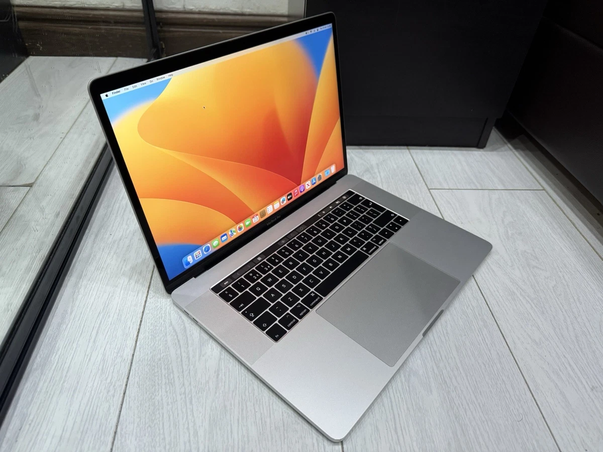 MacBook本体 MacBook Pro Core i7 2.7GHz/16GB/1TB(SSD) Apple MacBook Pro Intel Core i7 7th Gen. 16GB Laptops for sale