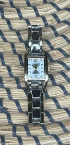 Vintage Women’s Wristwatch Stainless Steel Back Silver Tone 78/1021 Ornate Watch - Picture 1 of 9