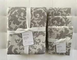 Pottery Barn JACQUARD MEDALLION Duvet King/Cal King & 3 Euro Shams Gray NWT - Picture 1 of 3