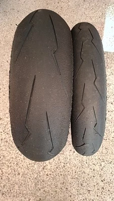 Pirelli Supercorsa Sc1 120/70/17 180/60/17 - Immagine 1 di 4