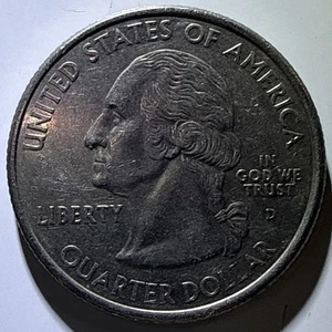 2001 D Rhode Island Statehood Quarter Debris Strike Through - Picture 1 of 11