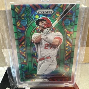Mike Trout 2022 Panini Prizm Baseball Stained Glass Green Prizm SP Angels - Picture 1 of 2