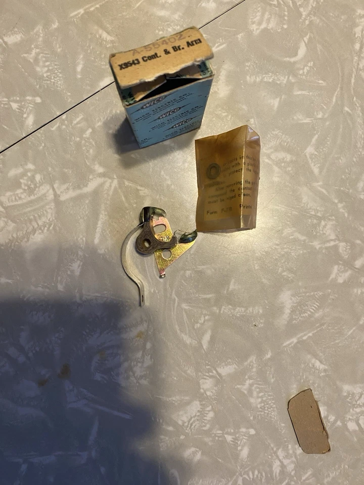 Homelite 55402 Points Wico X9543 5-20 Ez Chainsaw Nos  - Image 1 of 1