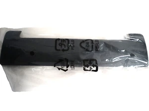 Dell Keyboard Palmrest Black Plastic 4B26301 26401.002 - Picture 1 of 3
