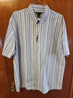 Men's 2XL Statements Whtie/Blue/Yellow Short Sleeve Button Down Shirt - Image 1 of 4