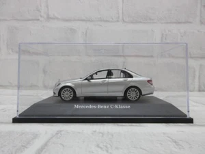 1:43 Mercedes-Benz C-Class W204 Late Iridium Silver Diecast Model Car - Picture 1 of 10