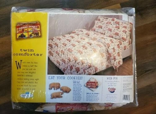 Barnum's Animal Twin Comforter Vtge - Image 1 of 3