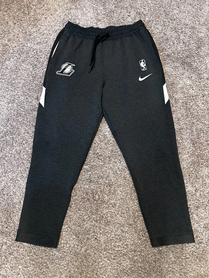 Pantalones de chándal Nike LA Lakers Showtime Therma-Flex Foto 1 de 3