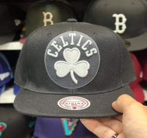 Boston Celtics Vintage Mitchell & Ness Snapback | Schwarz - Bild 1 von 1