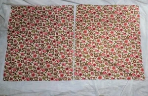Vintage 70er Jahre rot rosa Blumen Vorhänge 29" B x 36" L neu ohne Etikett  - Bild 1 von 7