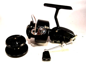 GARCIA MITCHELL 300 SPINNING REEL SERIAL # 8692875 - MADE IN FRANCE - Picture 1 of 8