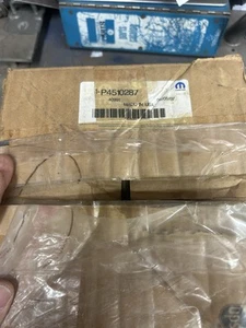 P4510287 66-71 Hemi Engine Mount Brackets - Picture 1 of 11