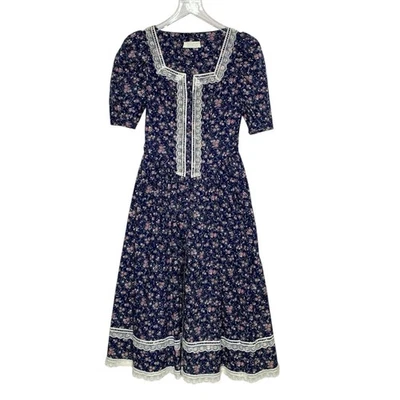 Vestido Gunne Sax S Vintage Encaje Estampado Floral Manga Corta Gunnie Azul Oscuro *defecto Foto 1 de 4