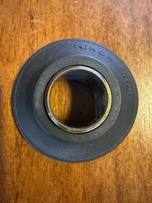 Cámara Nikon F2 Original Fábrica Ocular Lente con Cristal Interior Ocular Fabricante de Equipo Original Foto 1 de 2