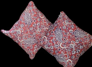 Pair Stratford Outdoor Pillows Paisley Print Red Purple White Weather Resistant - Picture 1 of 8