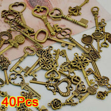 40x BIG Large Antique Vintage old Brass Skeleton Keys Lot Cabinet Barrel Lock UK