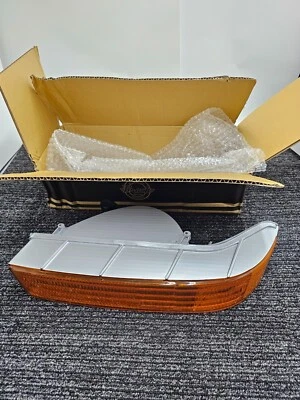 Luz de señal de estacionamiento de pasajeros Brock 3224-0005R para Ford F150 F250 F350 F450 Foto 1 de 4