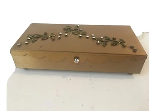 Vtg VANITY JEWELED GOLD TONE JEWELRY BOX CASKET VELVET MIRROR - Picture 1 of 12