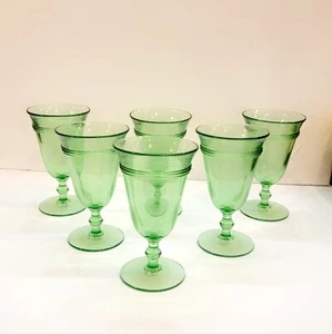 Set 6 bicchieri vintage verde con piedini Fostoria Priscilla - Foto 1 di 5