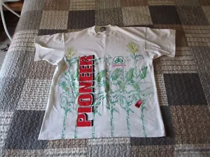 Vintage 9093 Pioneer Seed Corn Farming Print T-Shirt Size XL - Picture 1 of 21