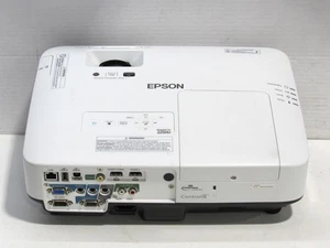 Epson PowerLite 2250U 3LCD WUXGA Projector 5000 Lumens 1752 Lamp Hours - Picture 1 of 13