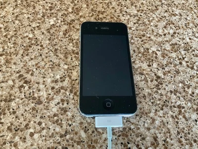 苹果 iPhone 4 型号 A1349 黑色 - 开机 - 禁用 — 第 1/4 张图片