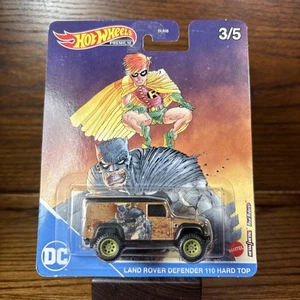 Hot Wheels Premium DC Batman and Robin Land Rover Defender 110 Hardtop - Picture 1 of 3