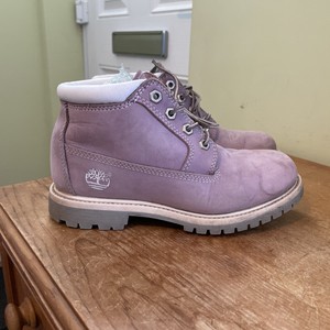 light purple timbs