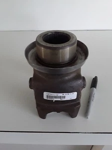 M1078 M1079 LMTV Meritor Universal Joint Yoke PN 16TYS3232 NSN 2520013625745 - Picture 1 of 2