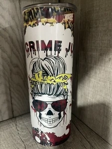 Grafik dünner Becher - True Crime Junkie - 20 Unzen Tasse/Becher mit Strohhalm - Bild 1 von 4