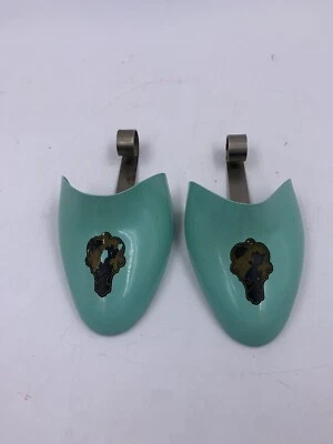 Vintage Turquoise Blue Plastic Shoe Stretchers sz Medium Victorian Lady Decal - Image 1 of 4