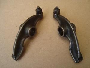 Honda CB 750 Four Kipphebel A+B 1 x 14431-300-030 + 1 x 14432-300-030 rocker arm - Bild 1 von 14