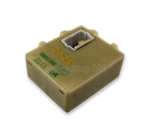 Subaru Impreza Unit Control Module Relay 88013AE030 12V 10-Pin - Picture 1 of 6