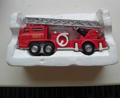 Vintage Tomica Dandy 037 Snorkel Aerial Ladder Fire Engine boxed - Image 1 of 4