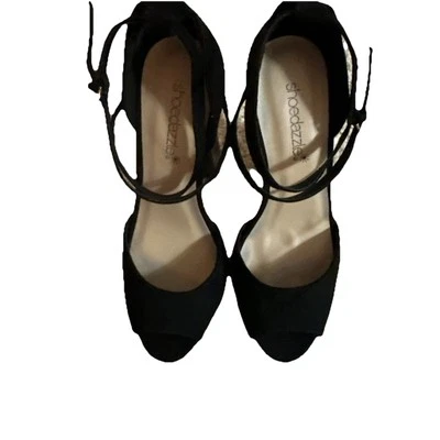 Zapatos Talla 7 Negro Y Marrón Tacones Altos Gamuza Y Correas al Tobillo Foto 1 de 4