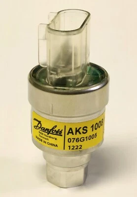 DANFOSS AKS 1008 Pressure Transmitter 0-700 PSIA 076G1005 X13790828040 1222