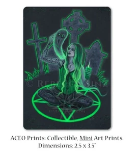 Arte de fantasía gótica IMPRESIÓN ACEO lápida fantasma verde sesión pentagrama espeluznante oscuro - Imagen 1 de 3