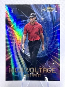 Skybox Metal Universe Champions 2023 Tiger Woods alto voltaje HV-2 - Golf - Imagen 1 de 2