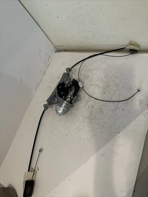 2013 NISSAN QUEST RH SLIDING DOOR POWER MOTOR CABLE ASSEMBLY OEM - Imagem 1 de 4