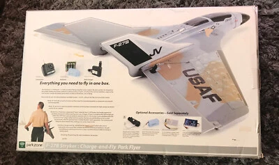 Fuselaje Horizon Parkzone F27B - Prepintado con cono nasal - Antenas - Caja fea Foto 1 de 4