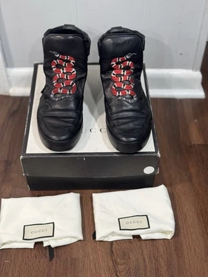 Zapatillas altas negras serpiente gucci talla 11 G - LEER DESCRIPCIÓN PLS Foto 1 de 4