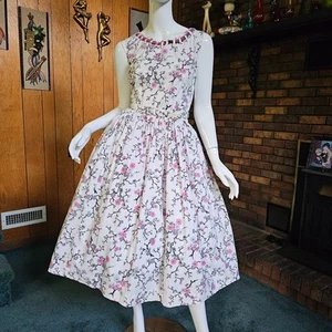 Vtg 40s 50s Femme Novelty Print Cherry Blossom Circle Skirt Belted Sun Dress M - Picture 1 of 10