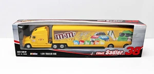 2006 NASCAR Winners Circle 1:64 Elliott Sadler #38 M&M's Racing Trailer Rig. Nuovo con scatola - Foto 1 di 5