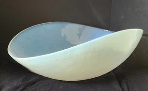 Cuenco grande plegable opalescente Yalos Casa Murano 21" de ancho x 7" de alto - Imagen 1 de 8