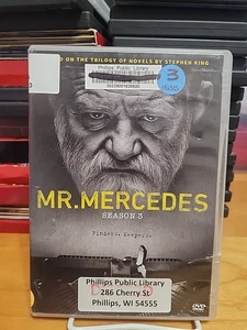 Mr. Mercedes Season 3, a 3 DVD Set Brendan Gleeson Harry Treadaway &Kelly Lynch - Imagen 1 de 6