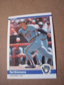 1984 Fleer baseball Ted Simmons card #213 NM or better sharp card - Picture 1 of 2