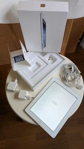 Apple iPad 3 16GB Weiß gebraucht mit OVP und extra Charger - Bild 1 von 19